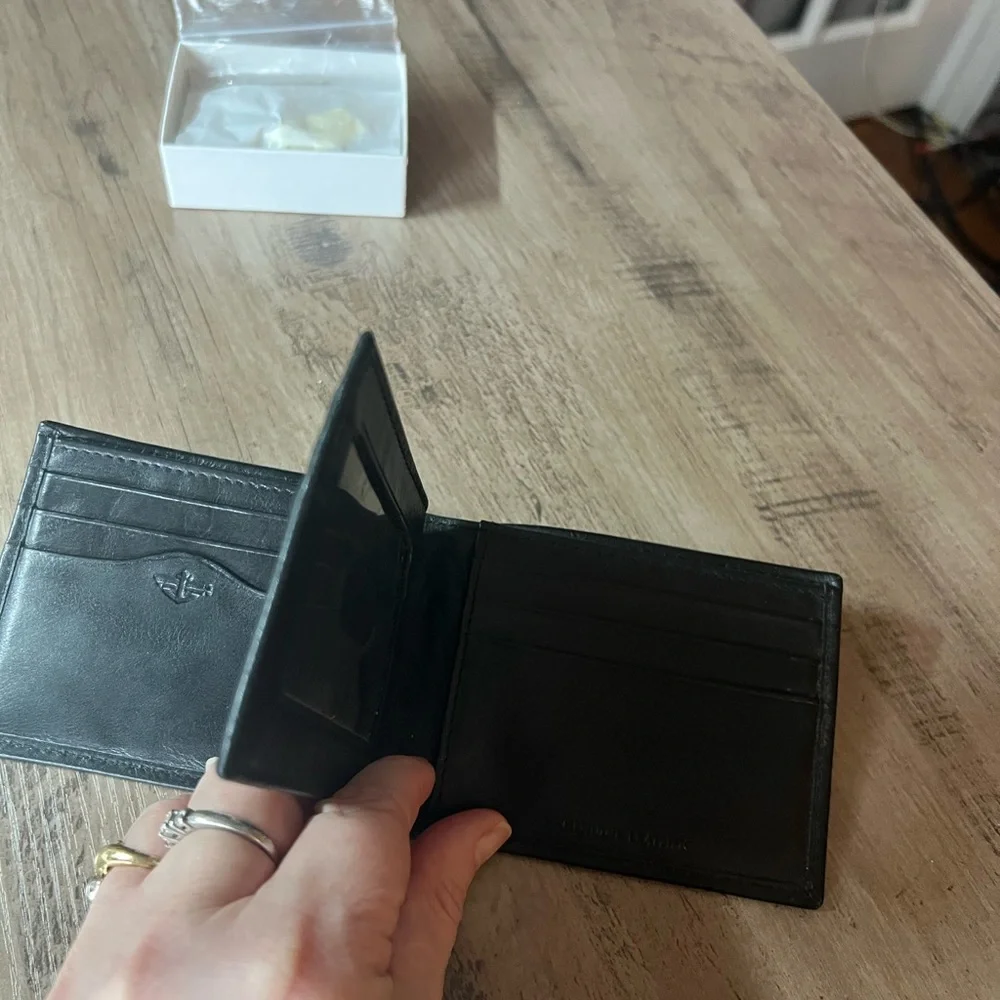Classic Black Leather Bi-Fold Wallet